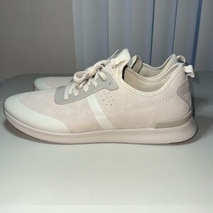 STEVE MADDEN NEW, size 14, very comfy, last one!